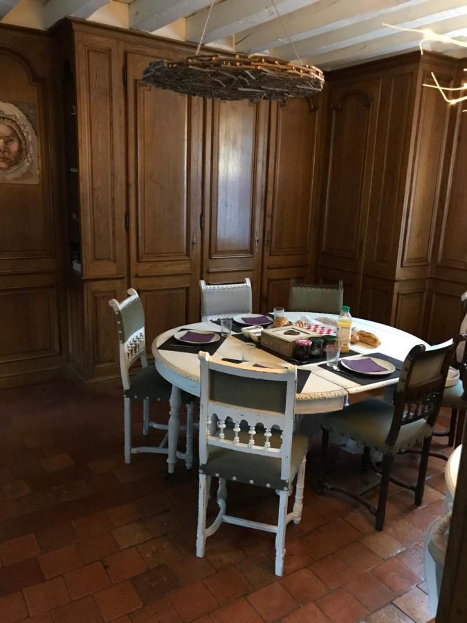 Bed and Breakfast La tanière des ours Chaumont-sur-Tharonne Esterno foto